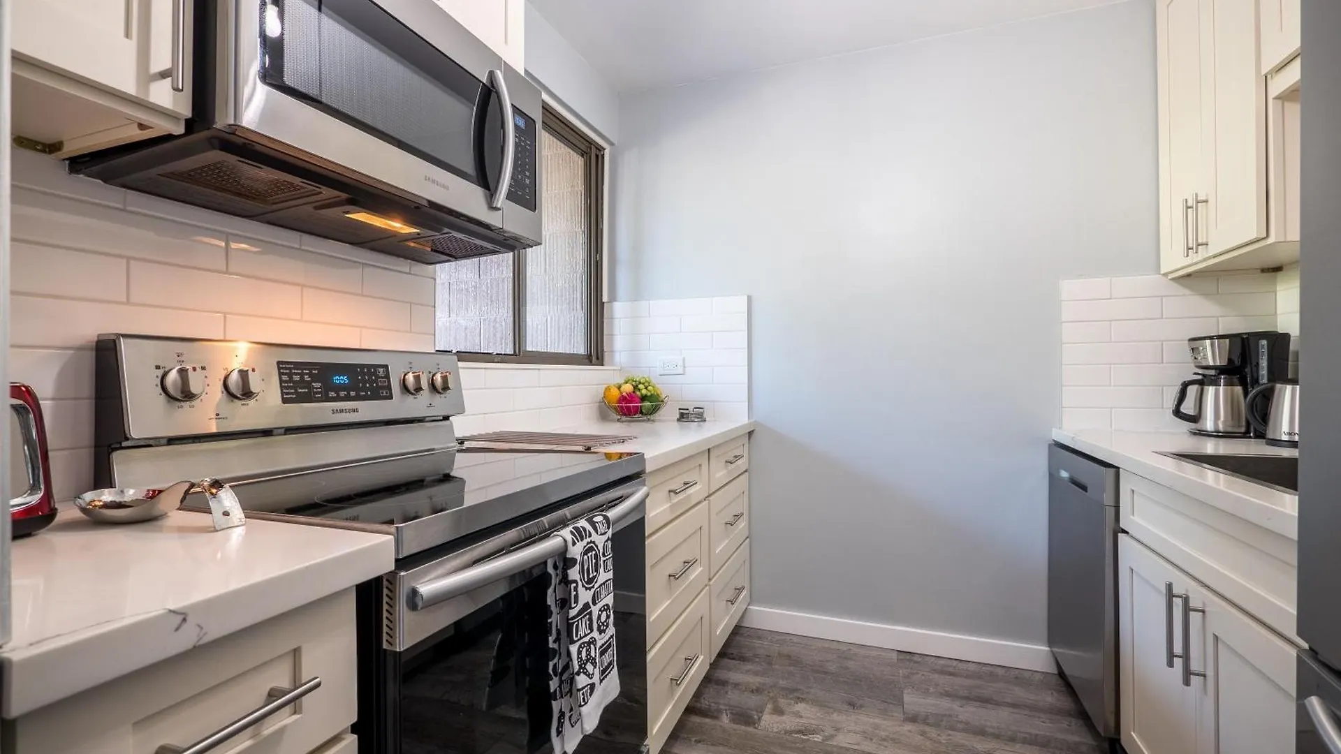 Διαμέρισμα Maui Makai Condo - Completely Renovated 1 Bedroom 1 Bath Condo, Just Steps Away From Kahana Beach